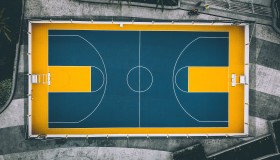 mk体育管理-莱万多夫斯基NBA首秀狂砍50分，勇士碾压对手引全网热议
